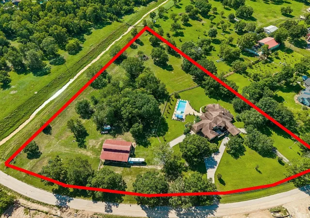 Photo 3 of Single family home for sale at 4530 Pool Hill Rd, Brookshire, TX 77423 | MLS# 48223951 | Listing updated on 2026-09-08