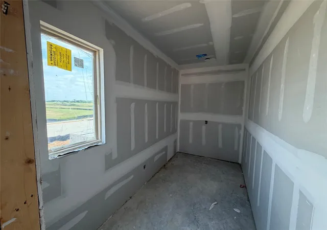 Photo 3 of Single family home for sale at 721 Green Ash Way, Waller, TX 77484 | MLS# 70592922 | Listing updated on 2026-08-20
