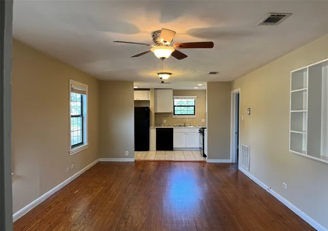Photo 3 of Multi family home for sale at 2115 Holman St, Houston, TX 77004 | MLS# 62331182 | Listing updated on 2026-07-16
