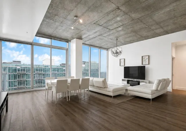 1st image of 5925 Almeda Rd #12904, Houston, TX 77004 | MLS# 92847499