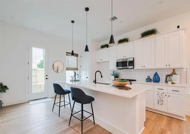 5th image of 5914 Shelburne St, Humble, TX 77396 | MLS# 50782956