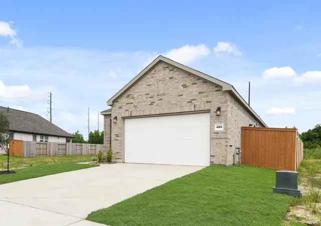 2nd image of 480 Long Branch Dr, Dayton, TX 77535 | MLS# 17871402