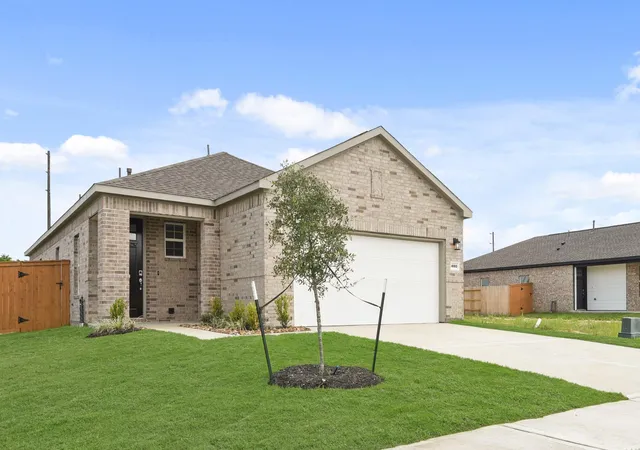 3rd image of 480 Long Branch Dr, Dayton, TX 77535 | MLS# 17871402