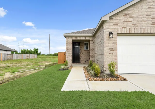 4th image of 480 Long Branch Dr, Dayton, TX 77535 | MLS# 17871402