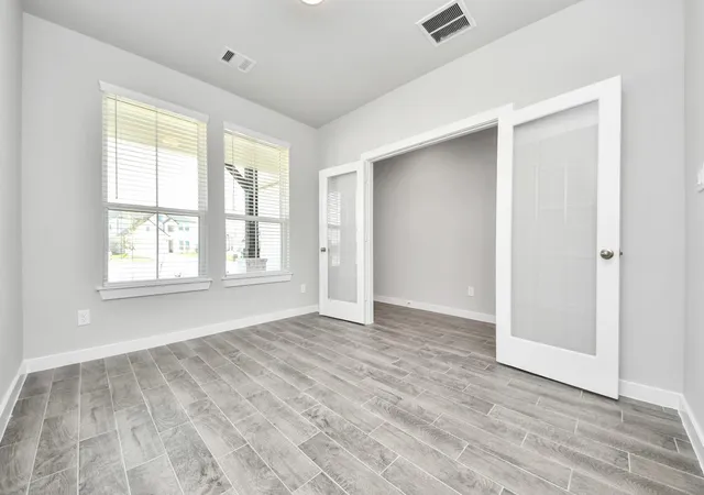 Photo 2 of Single family home for sale at 315 Ice Shore Trl, Dayton, TX 77535 | MLS# 52287257 | Listing updated on 2026-09-07
