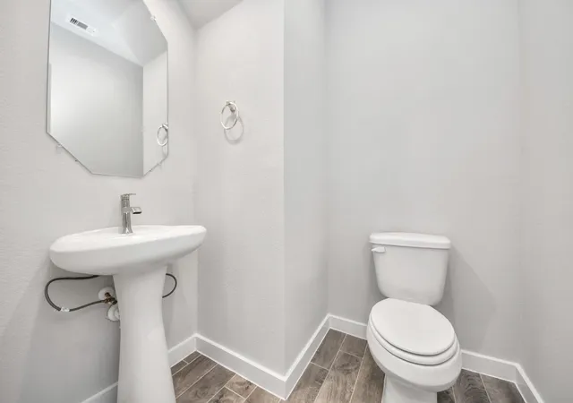 Photo 3 of Single family home for sale at 315 Ice Shore Trl, Dayton, TX 77535 | MLS# 52287257 | Listing updated on 2026-09-07