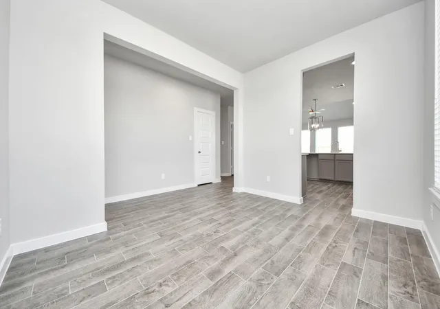 Photo 4 of Single family home for sale at 315 Ice Shore Trl, Dayton, TX 77535 | MLS# 52287257 | Listing updated on 2026-09-07