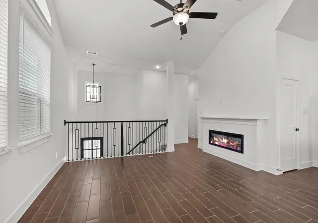 Photo 4 of Single family home for sale at 2807 Brandon Blf Bnd, Fulshear, TX 77441 | MLS# 54285288 | Listing updated on 2026-07-23