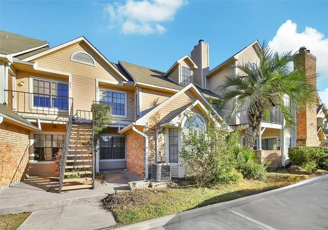 1st image of 2300 Old Spanish Trl #2120, Houston, TX 77054 | MLS# 61692985