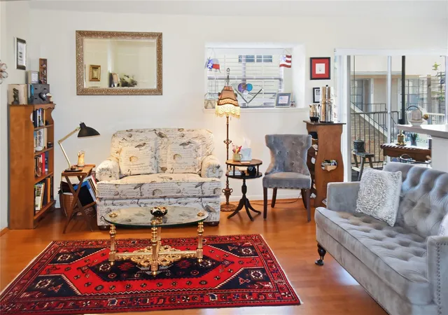 4th image of 2300 Old Spanish Trl #2120, Houston, TX 77054 | MLS# 61692985