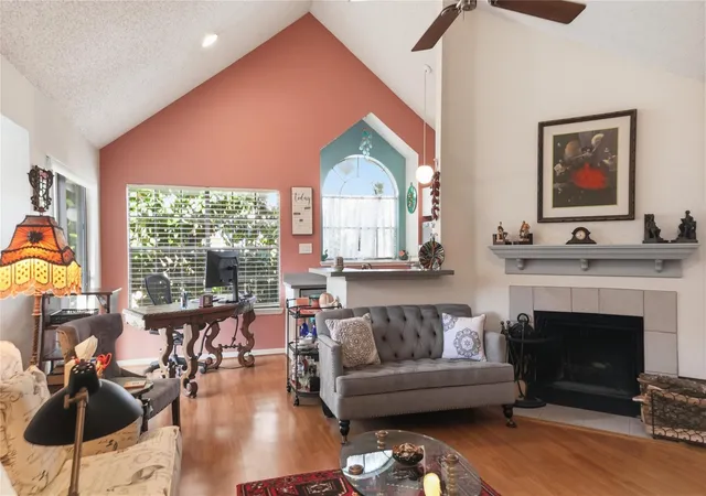 5th image of 2300 Old Spanish Trl #2120, Houston, TX 77054 | MLS# 61692985