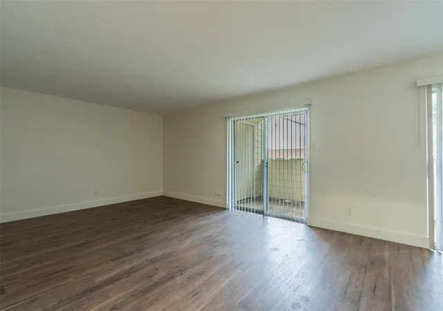 Photo 2 of Condo for sale at 14555 Wunderlich Dr #3105, Houston, TX 77069 | MLS# 46870025 | Listing updated on 2026-08-26