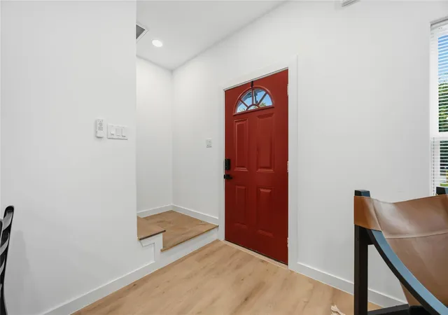 3rd image of 7944 Fields St #A/B, Houston, TX 77028 | MLS# 82888195