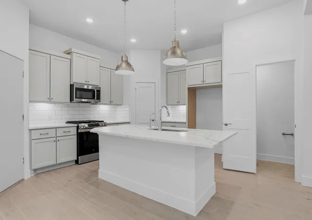 Photo 4 of Single family home for sale at 26811 Jovial Meadow Ln, Hockley, TX 77447 | MLS# 88487754 | Listing updated on 2026-10-13