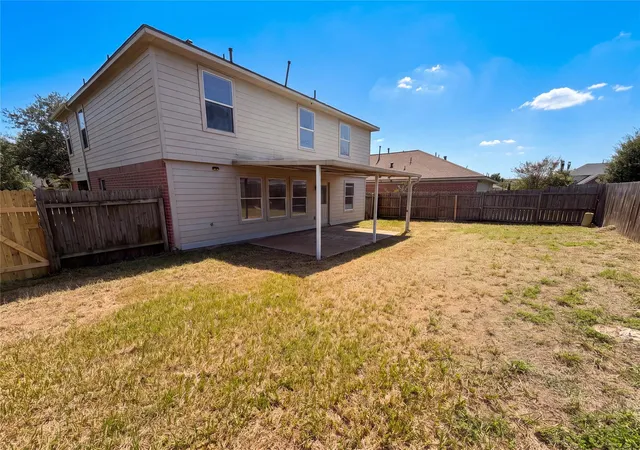 Photo 4 of Single family home for sale at 7327 Fox Hall Ln, Humble, TX 77338 | MLS# 8079483 | Listing updated on 2026-09-19