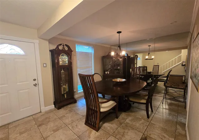4th image of 11515 Burdine St, Houston, TX 77035