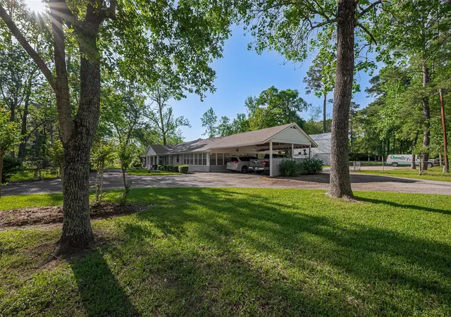 3rd image of 1535 Spring Hills Dr, Spring, TX 77386 | MLS# 3854238