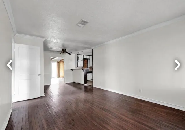 Homes for sale in Houston, TX | 6009 Maple St, Houston, TX 77074 | MLS# 38694554