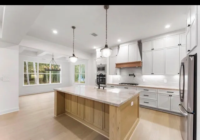 5th image of 1605 Crown Oaks, Pearland, TX 77581 | MLS# 23320628