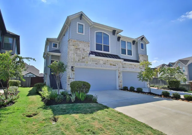 Photo 2 of Townhouse for sale at 9406 Harvest Bay Ct, Missouri City, TX 77459 | MLS# 45806561 | Listing updated on 2026-07-27