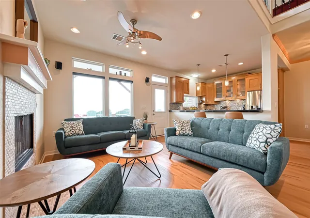 Photo 4 of Townhouse for sale at 2102 Todville Rd #9, Seabrook, TX 77586 | MLS# 49519520 | Listing updated on 2026-08-28