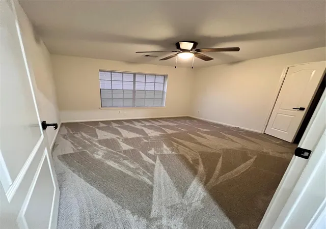 Photo 3 of Single family home for sale at 9827 Westminster Dr, Humble, TX 77338 | MLS# 67822637 | Listing updated on 2026-08-15