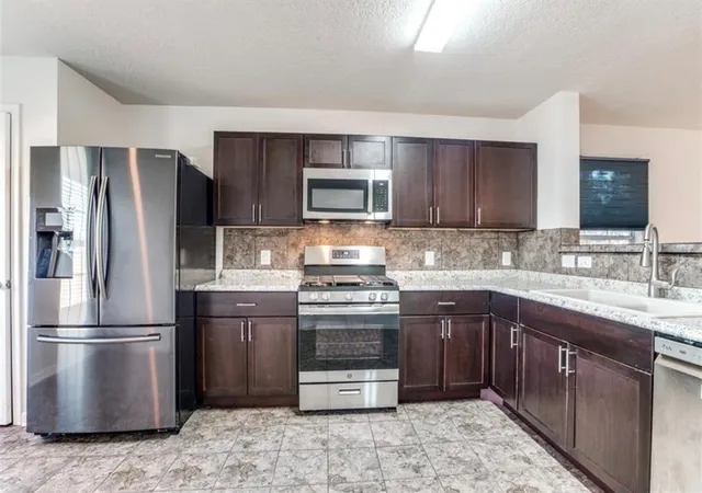 Photo 4 of Single family home for sale at 19346 Bold River Rd, Tomball, TX 77375 | MLS# 73655746 | Listing updated on 2026-06-29