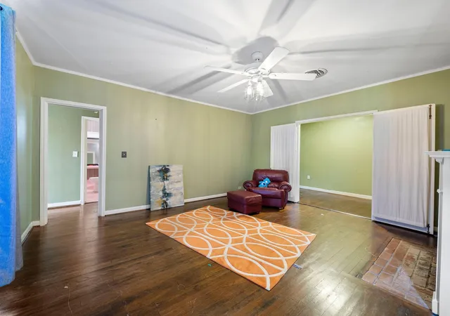 3rd image of 709 Pinetree Ln, Lufkin, TX 75904 | MLS# 32526302