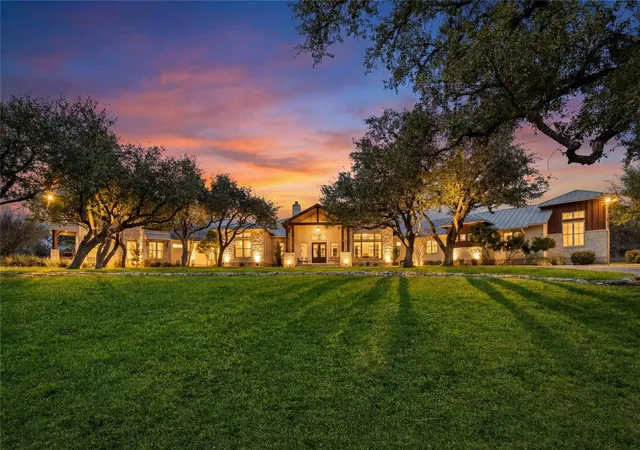 Homes for sale in Canyon Lake, TX | 1043 Twin River River, Canyon Lake, TX 78133 | MLS# 77990765