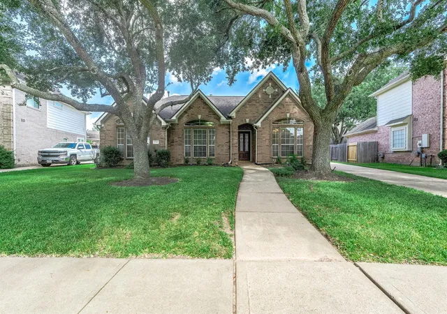 2nd image of 6214 Harbour Gateway Ln, Missouri City, TX 77459 | MLS# 74657676