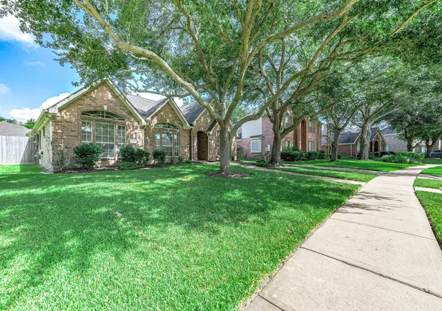 3rd image of 6214 Harbour Gateway Ln, Missouri City, TX 77459 | MLS# 74657676