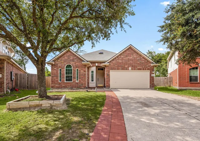 Photo 3 of Single family home for sale at 20526 Spring Lilac Ln, Spring, TX 77388 | MLS# 22020068 | Listing updated on 2026-09-14