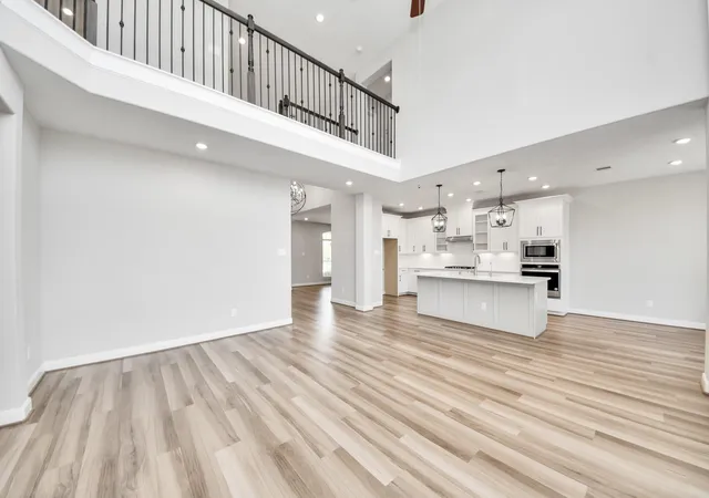 Photo 3 of Single family home for sale at 8727 Silver Crst Ln, Missouri City, TX 77459 | MLS# 89832468 | Listing updated on 2026-09-12