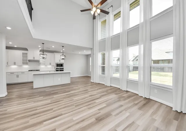 Photo 4 of Single family home for sale at 8727 Silver Crst Ln, Missouri City, TX 77459 | MLS# 89832468 | Listing updated on 2026-09-12