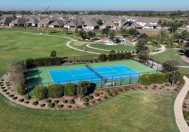 15th image of 9435 Prosperity Trl, Iowa Colony, TX 77583 | MLS# 88910877