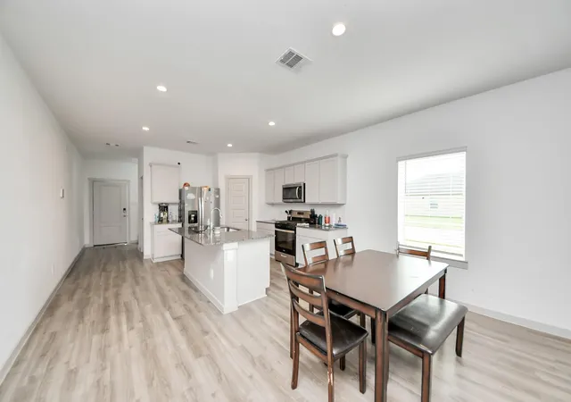 Photo 2 of Single family home for sale at 9810 Palm Royal Dr, Baytown, TX 77521 | MLS# 96030062 | Listing updated on 2026-07-23
