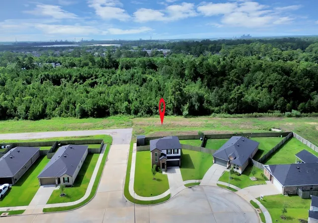 Photo 3 of Single family home for sale at 9810 Palm Royal Dr, Baytown, TX 77521 | MLS# 96030062 | Listing updated on 2026-07-23