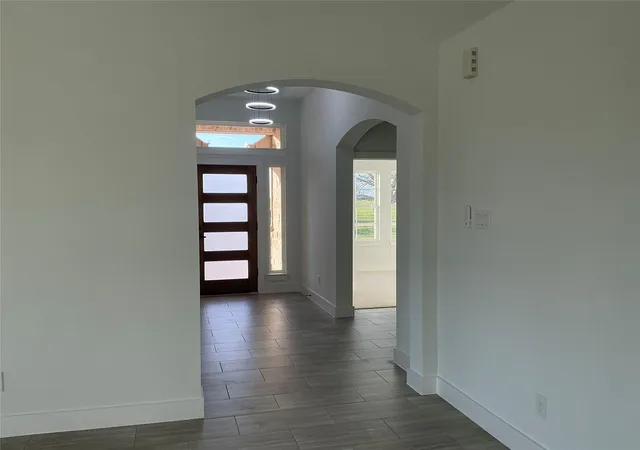 Photo 2 of Single family home for sale at 471 Buffalo Trl, Angleton, TX 77515 | MLS# 67276938 | Listing updated on 2026-09-15