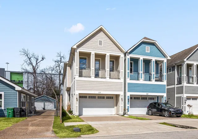 Photo 3 of Sale Pending at 519 E 28th Street, Houston, TX 77008 | MLS# 97328583 | Listing updated on 2026-09-18