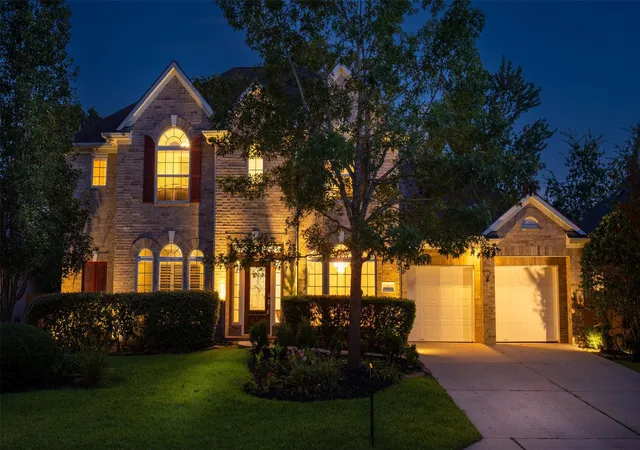 1st image of 7 Renoir Trail Pl, Spring, TX 77382 | MLS# 73636365