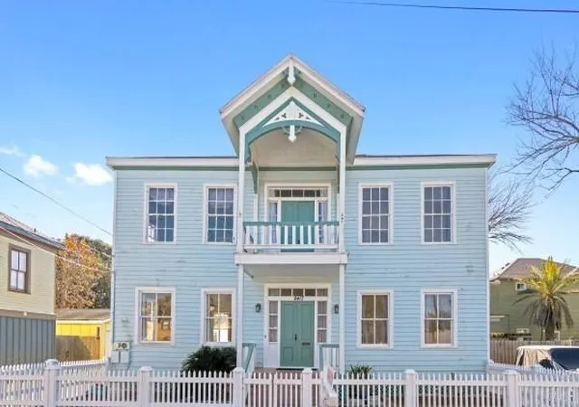 Photo 1 of Single family home for sale at 2417 Ave M, Galveston, TX 77550 | MLS# 483398 | Listing updated on 2026-05-18