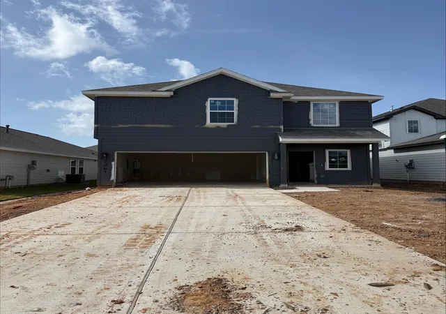 Photo 2 of Sale Pending at 2361 Nooksack Dr, Conroe, TX 77384 | MLS# 92824020 | Listing updated on 2026-08-19