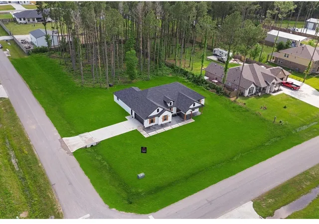 2nd image of 679 Road 66111, Dayton, TX 77535 | MLS# 43576723