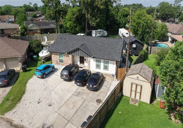 Photo 1 of Single family home for sale at 723 Fawn Ct, Houston, TX 77015 | MLS# 22473894 | Listing updated on 2026-08-25