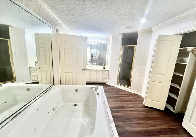 Photo 3 of Single family home for sale at 14385 Old Humble Pipeline Rd, Conroe, TX 77302 | MLS# 33337049 | Listing updated on 2026-06-28
