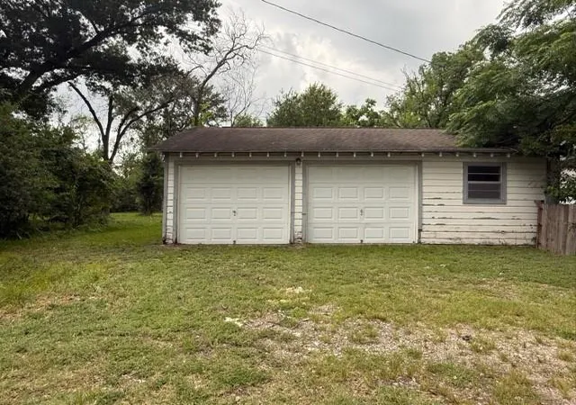 10th image of 1053 Marjorie St, Houston, TX 77088 | MLS# 61641174