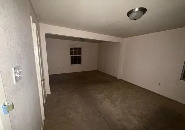 4th image of 1053 Marjorie St, Houston, TX 77088 | MLS# 61641174