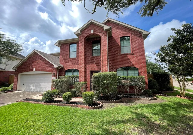 1st image of 16211 Quiet Canyon Ct, Friendswood, TX 77546 | MLS# 12773959