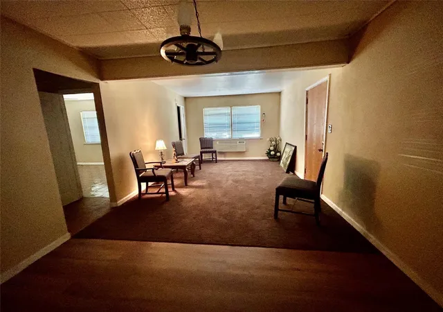 Photo 3 of Single family home for sale at 1810 11Th St, Orange, TX 77630 | MLS# 5503400 | Listing updated on 2026-08-27