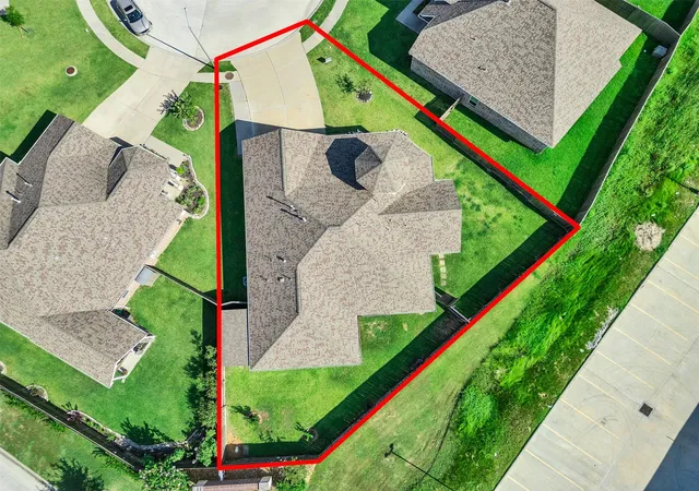 Photo 4 of Single family home for sale at 14323 Blanco Dr, Baytown, TX 77523 | MLS# 46383622 | Listing updated on 2026-08-21